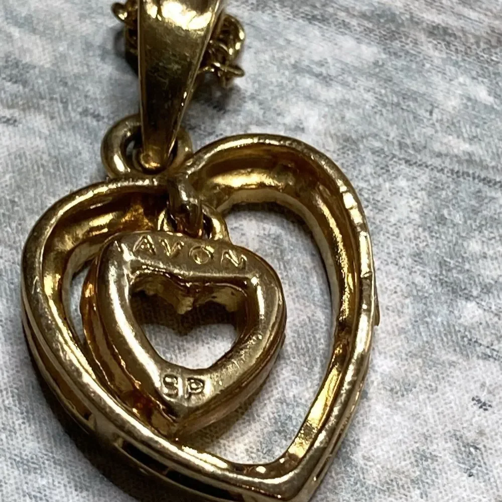 Avon Floating Heart‎ Pendant crystals Vermeil Necklace 16